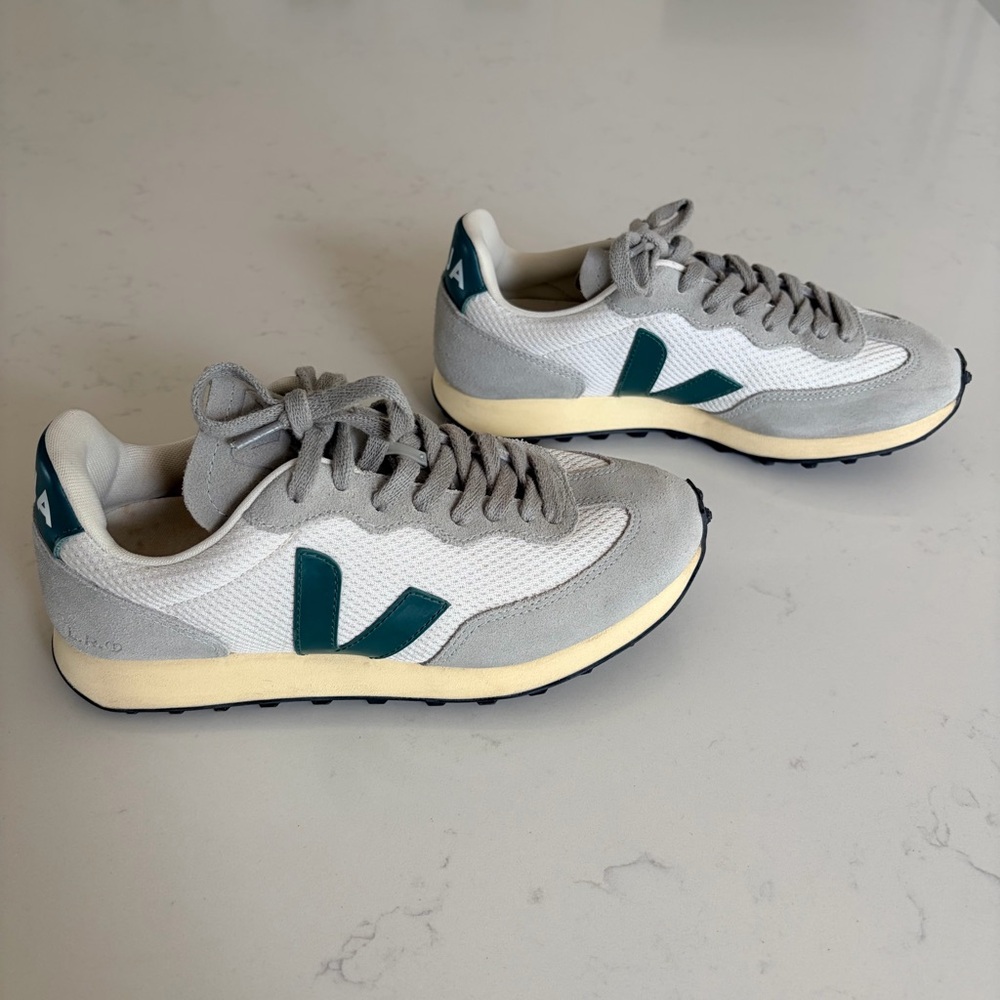 Veja Rio Branco (Alveomesh Gravel Brittany) - Size 7